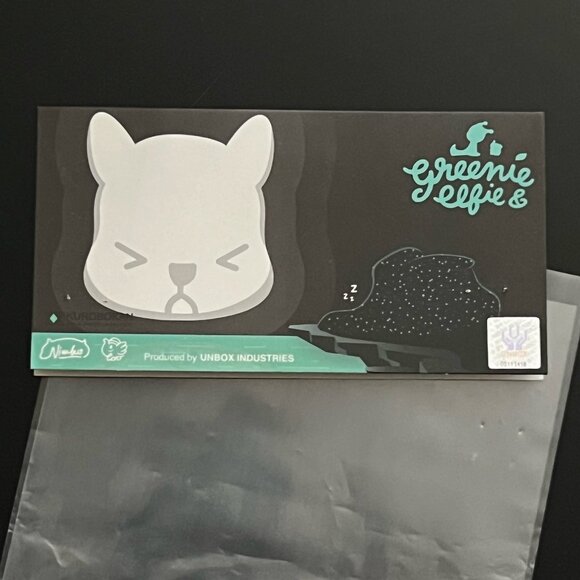 Unbox Industries GID Flake Edition Daydream Nimbus and Sleeping Elfie Sofubi - Picture 13 of 16